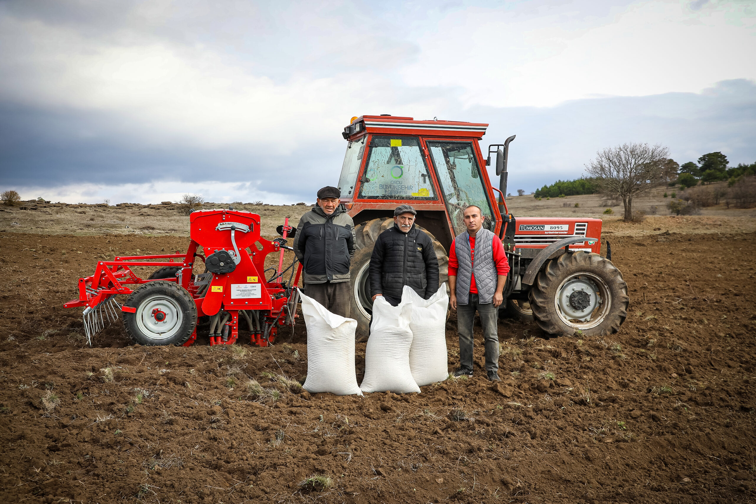 Emrah Muammer Özer’in tarım yaptığı araziden bir görüntü.