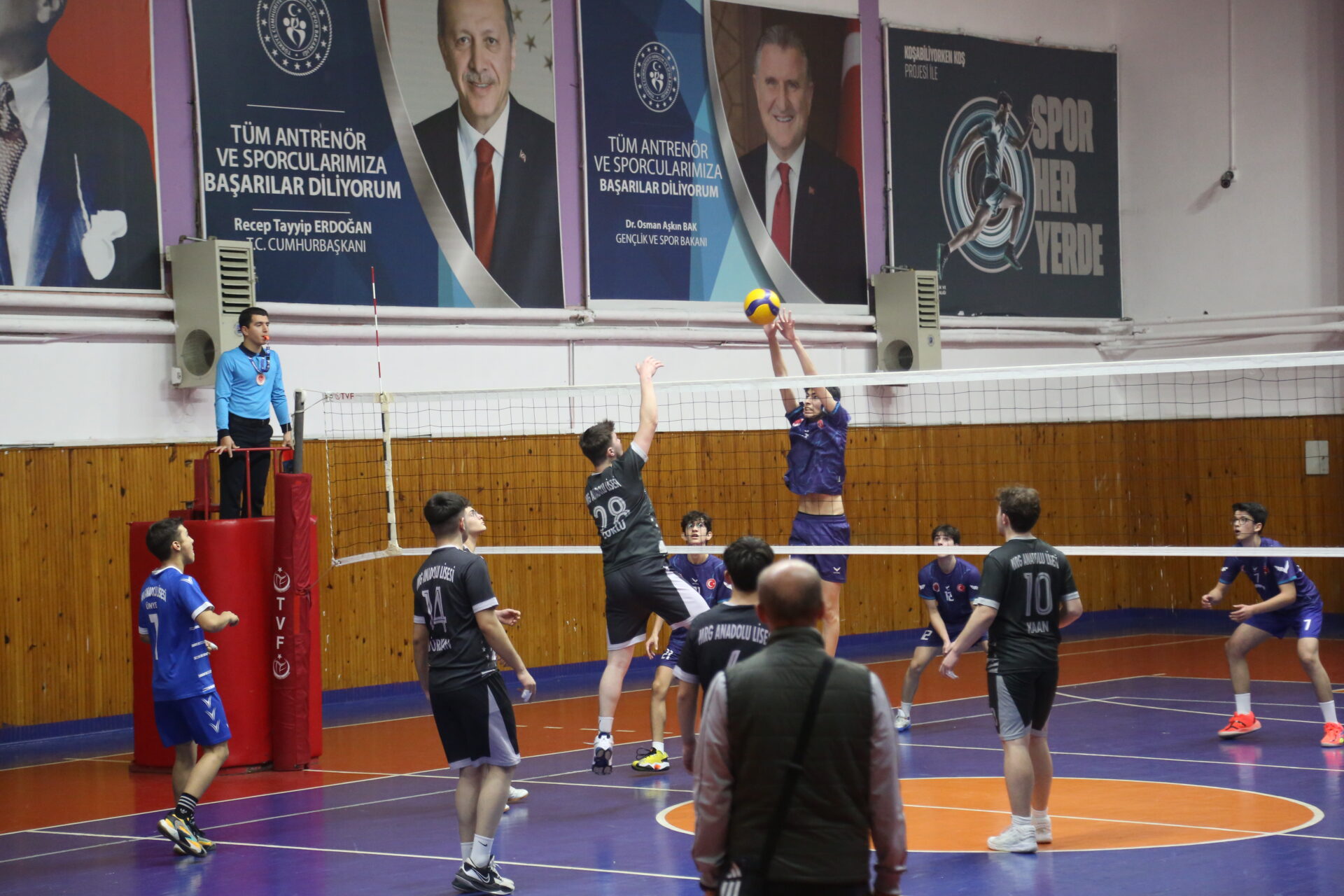 Ordu’da düzenlenecek voleybol grup müsabakalarının sahadan bir görüntüsü.