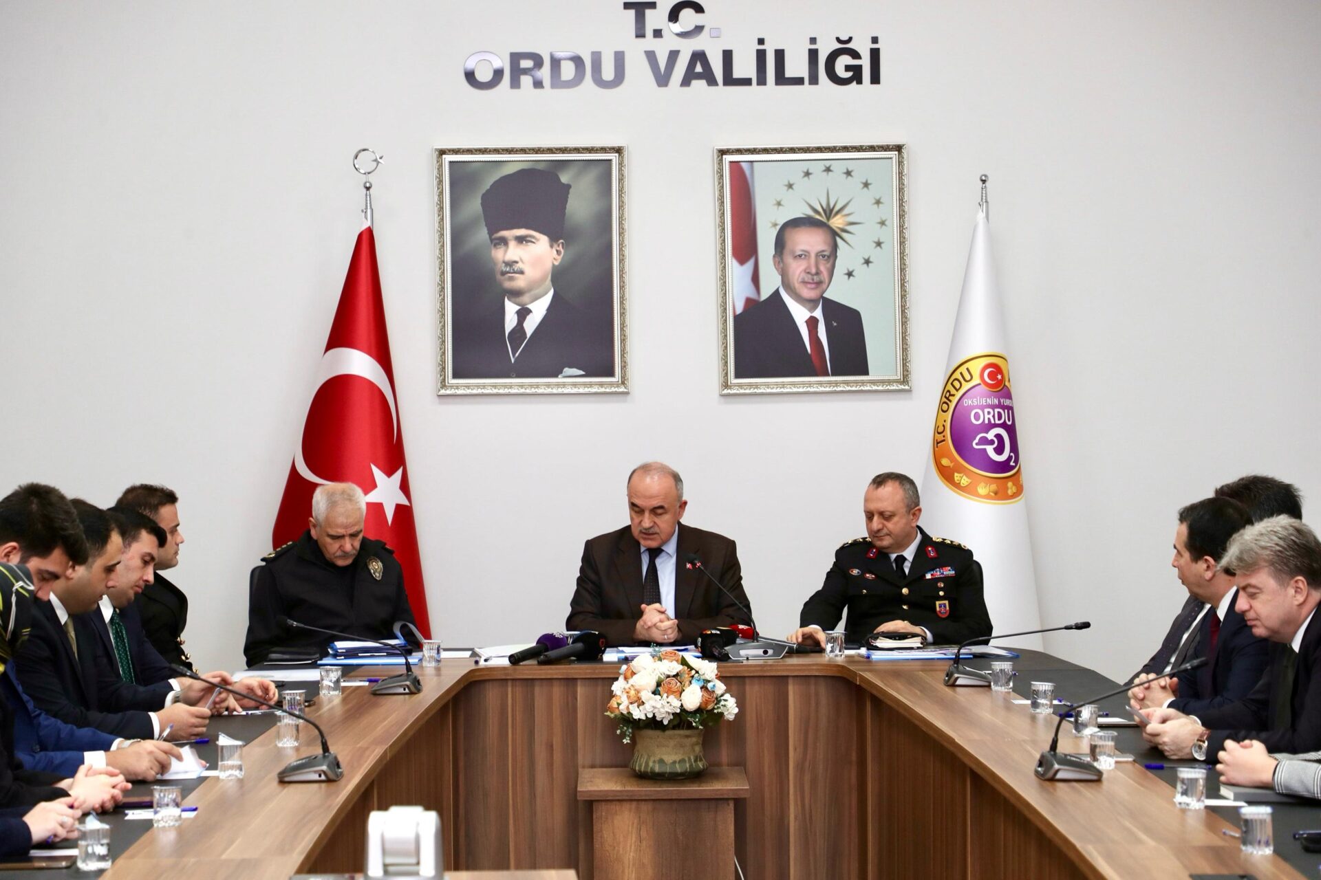 Ordu Valisi Muammer Erol, 2025 Ocak ayı asayiş raporunu açıkladı. Bazı suçlarda artış gözlemlenirken, ciddi azalmalar da yaşandı