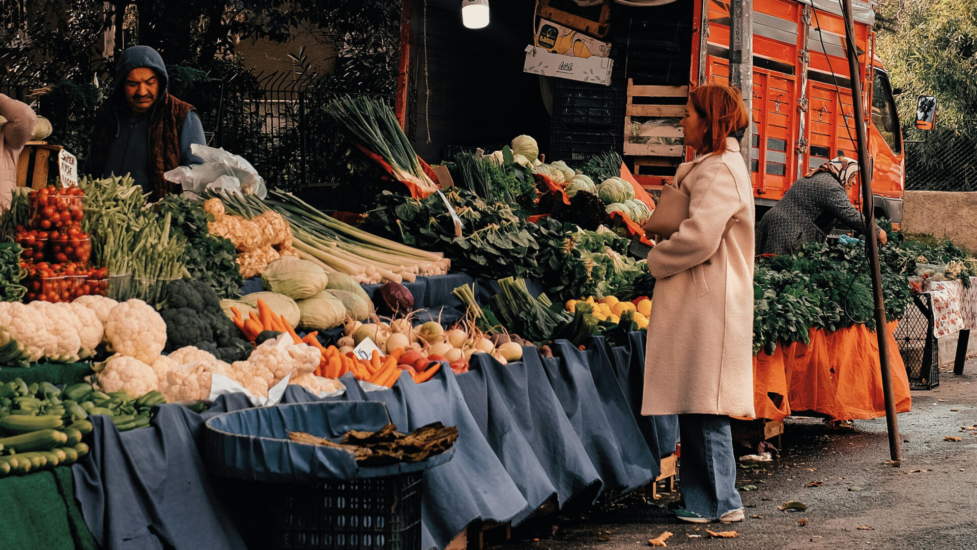 2024 yılında hanelerin harcamalarının büyük kısmı gıda ve içeceğe yöneldi.