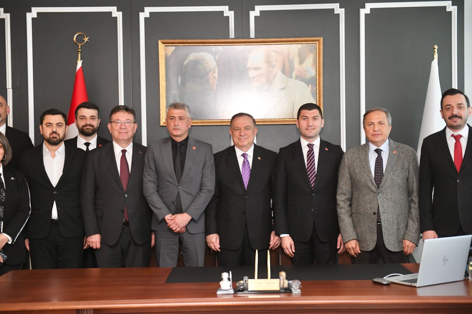 CHP Genel Başkan Yardımcısı Gökan Zeybek’in basın açıklaması sırasında yaptığı konuşma.