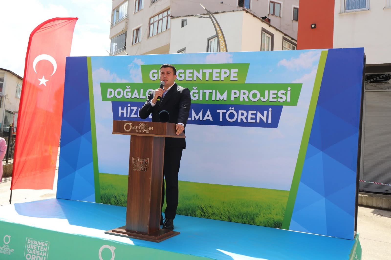 Gürgentepe Kaymakamı Emre Kazanasmaz