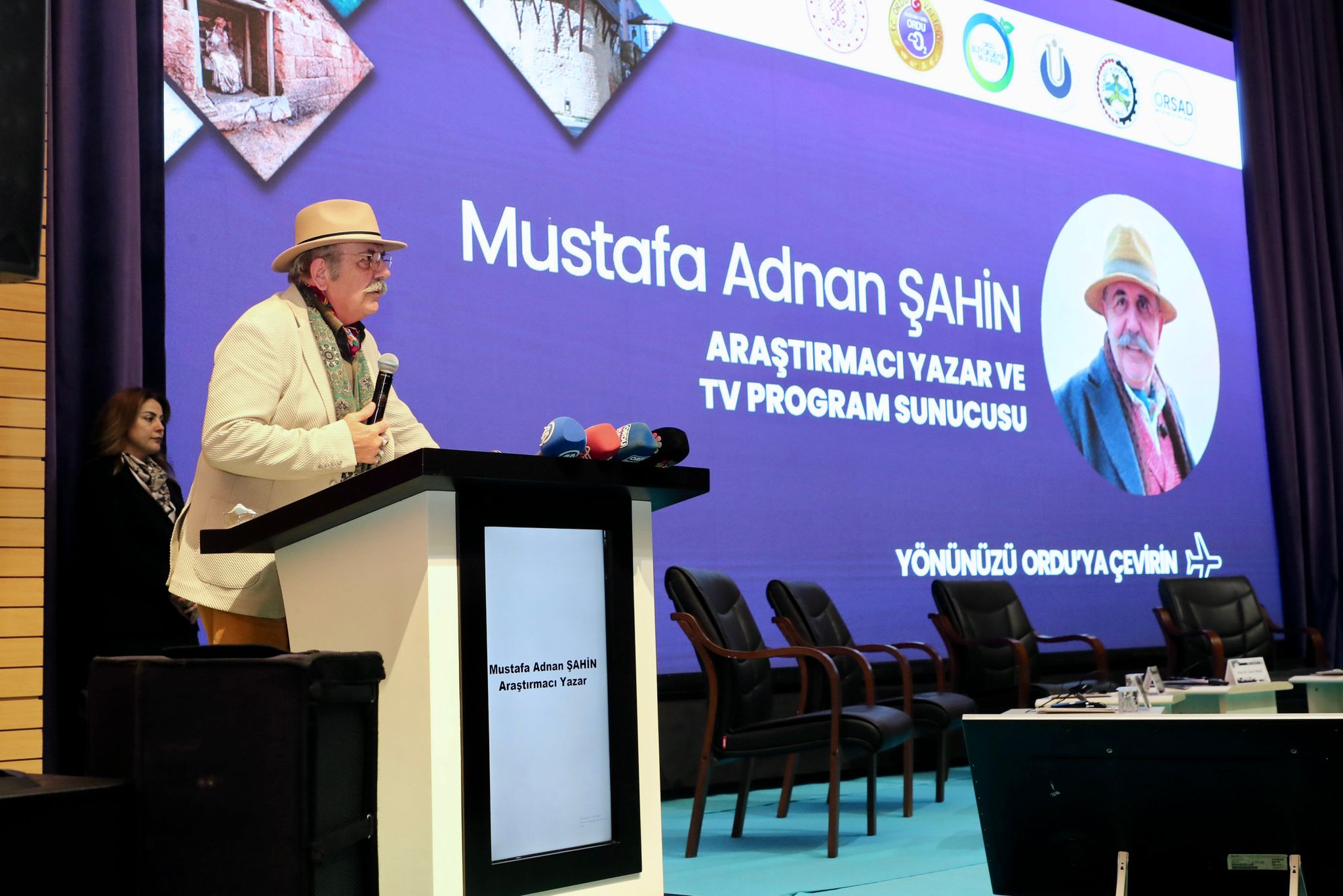 Araştırmacısı, Yazar ve TV Program Sunucusu Adnan Şahin