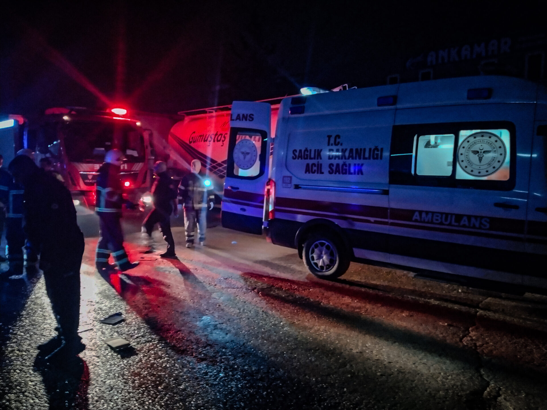 Ordu’da TIR şoförü silobas tankının altında hayatını kaybetti