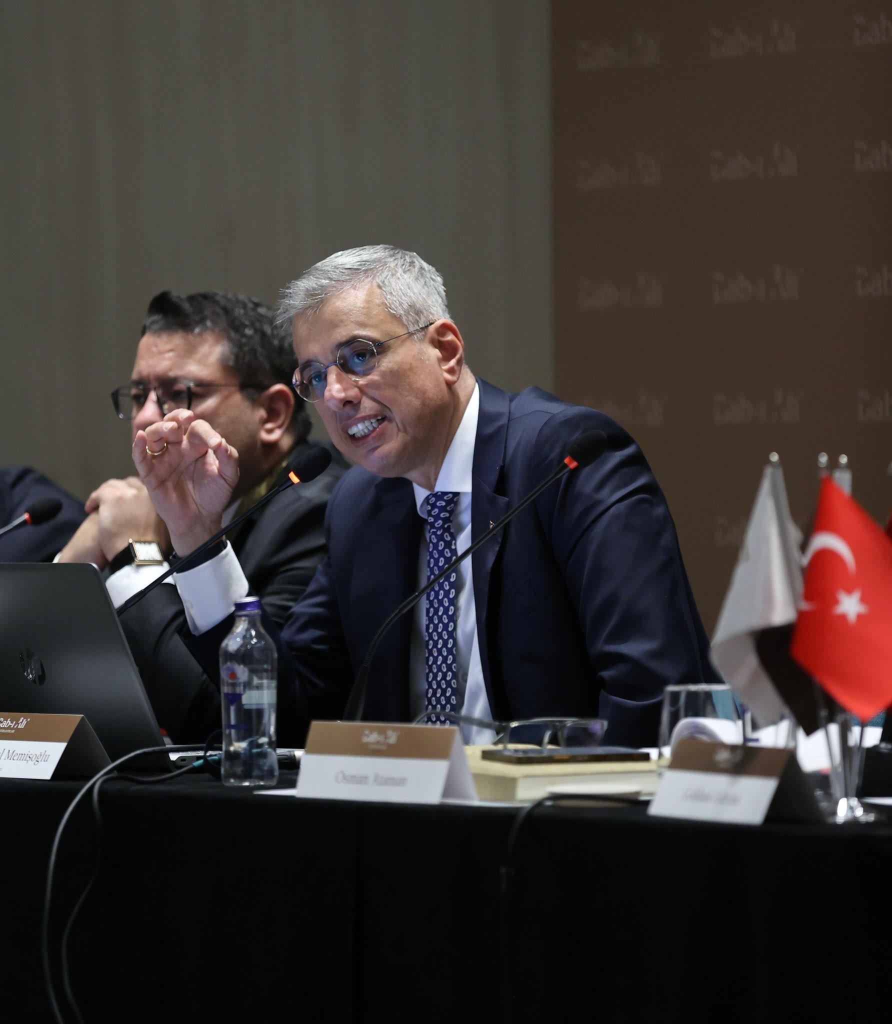 Sağlık Bakanı Kemal Memişoğlu